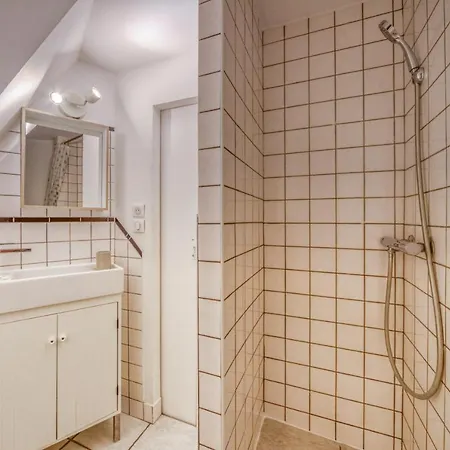 Le Petit Jaures - Gare / Tram Grenoble